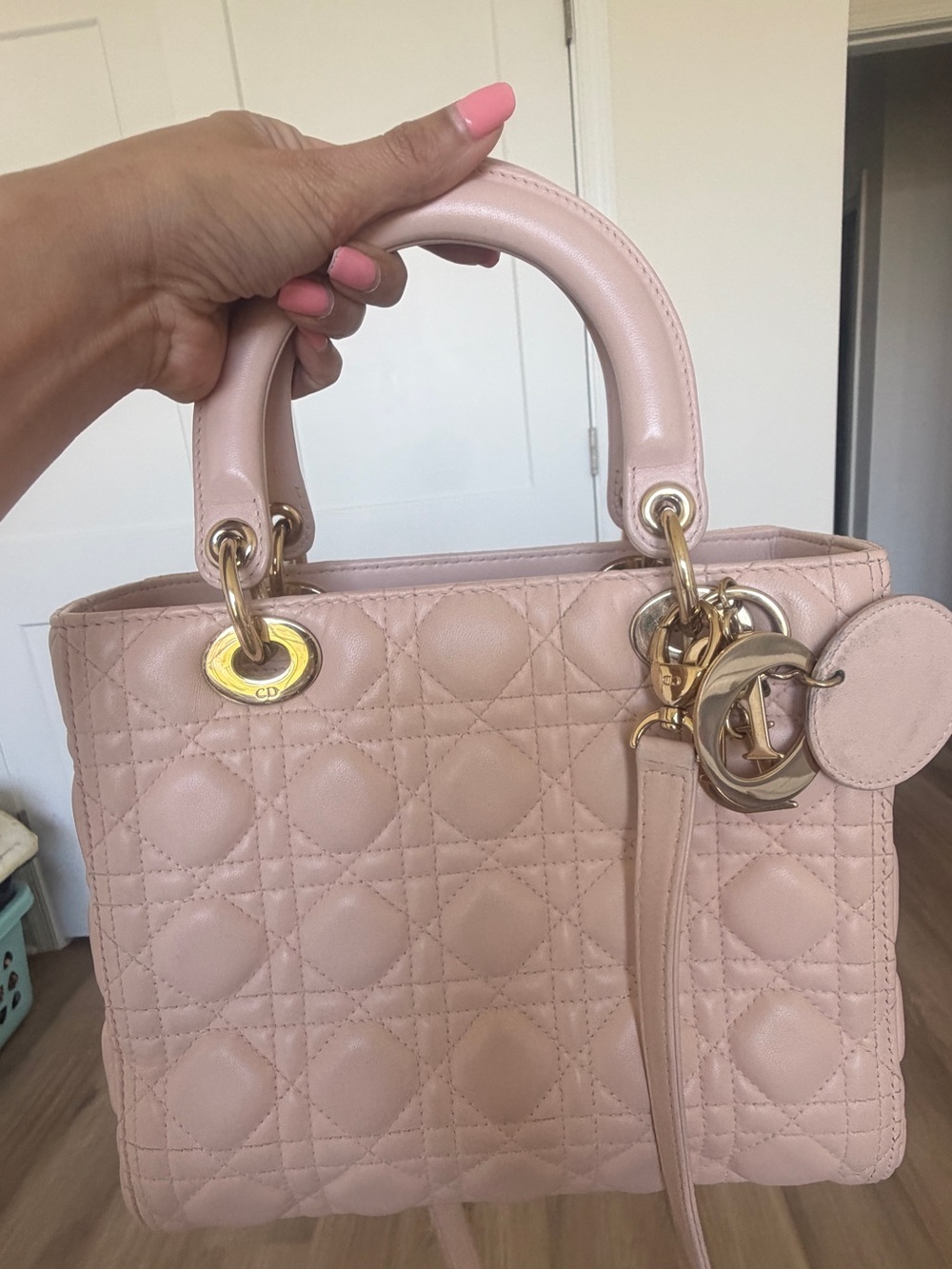 Lady Dior medium Quilted Satchel in Blush Pink with Gold Hardware. Sale price ! - Picture 12 of 13